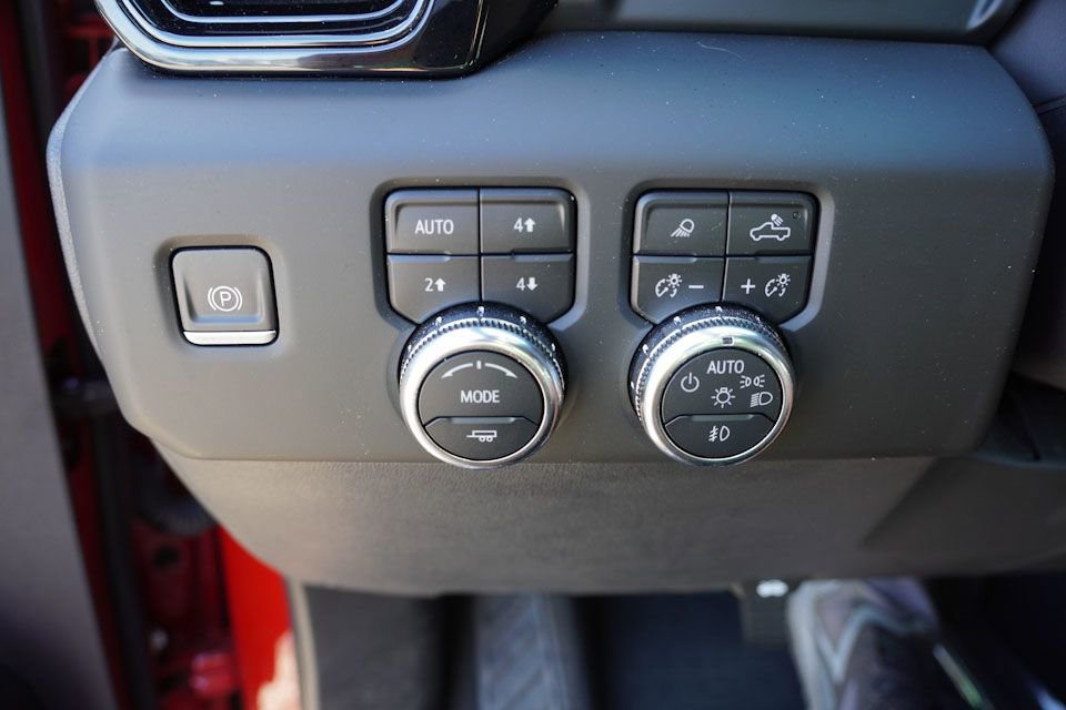 2024 Gmc Sierra 1500 AT4X photo 24