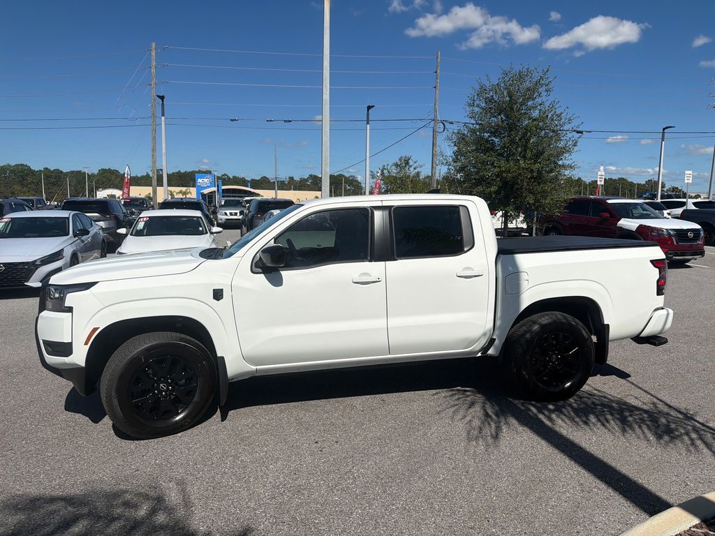 2026 Nissan Frontier SV photo 4