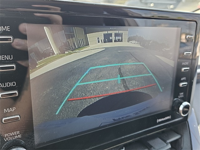 2021 Toyota Corolla LE photo 16