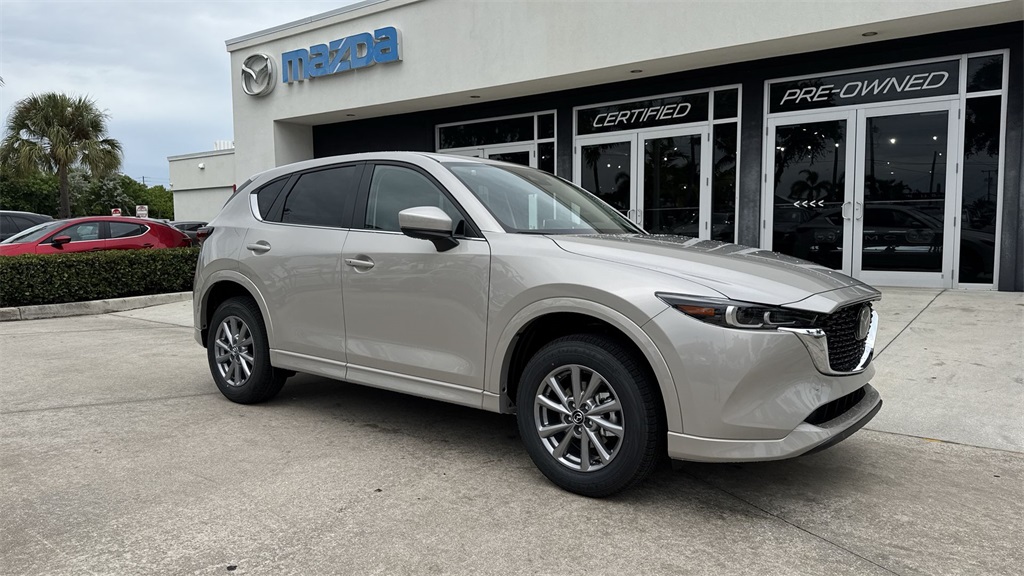 2025 Mazda CX-5 2.5 S Preferred photo 5