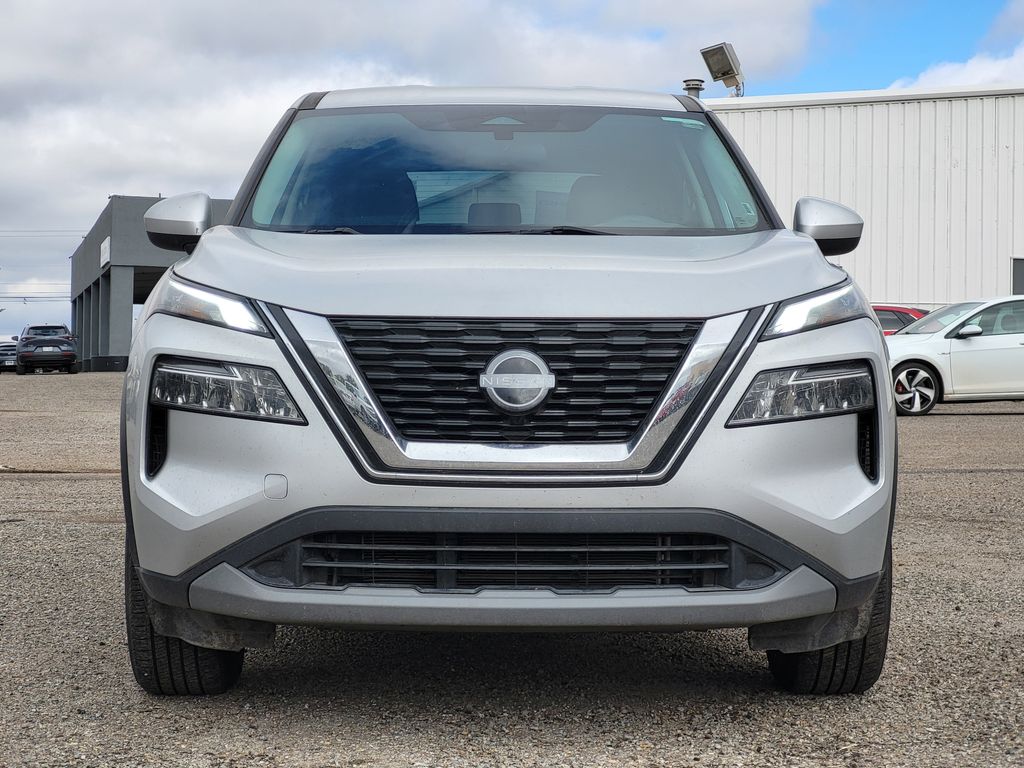 2023 Nissan Rogue SV photo 2
