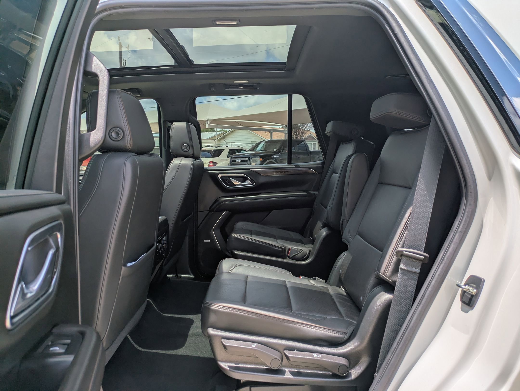 2021 Chevrolet Tahoe High Country photo 15