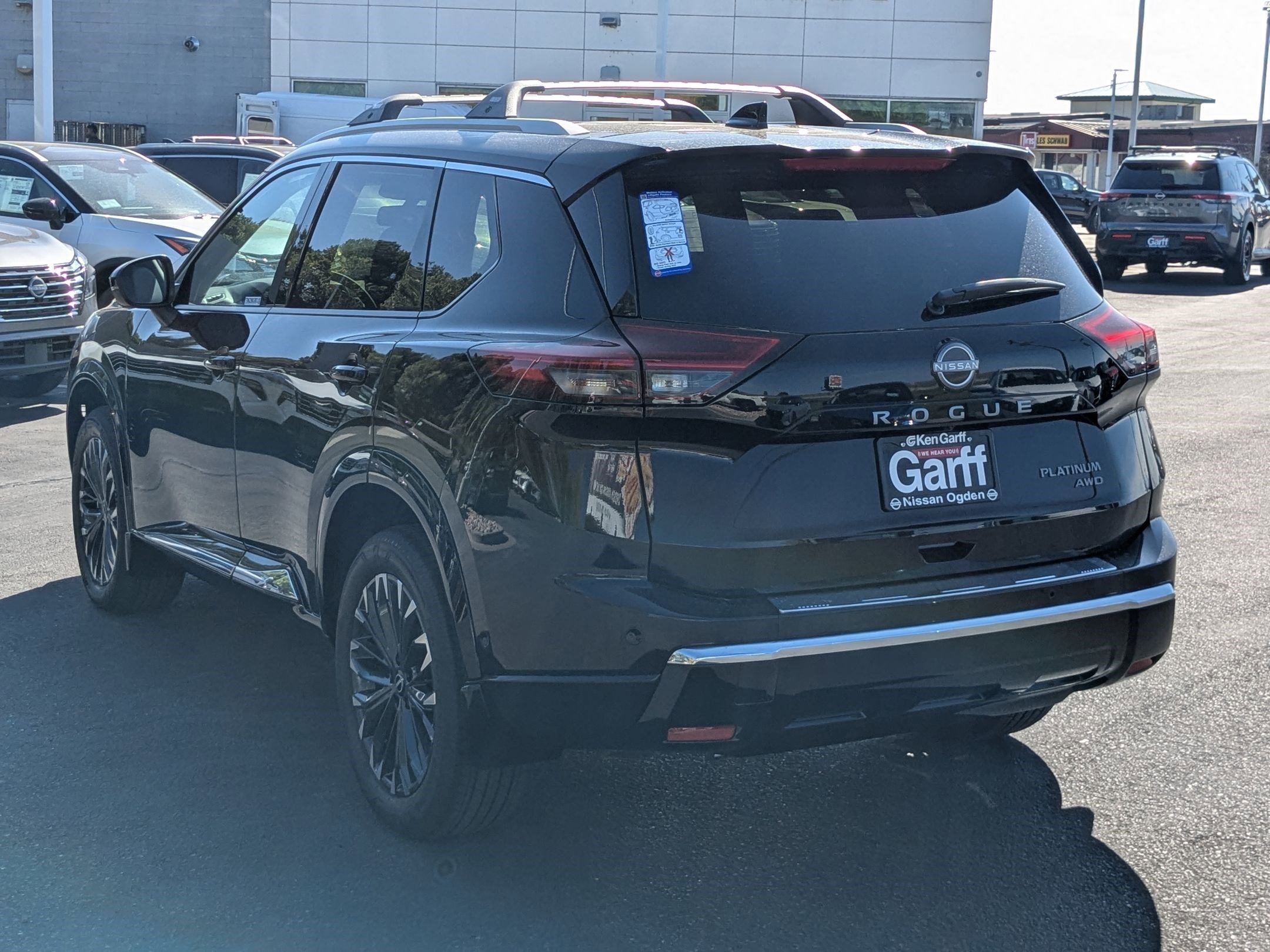 2026 Nissan Rogue Platinum photo 4