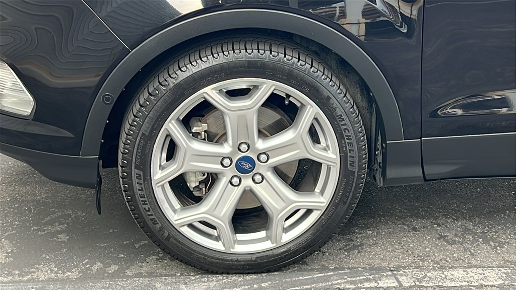 2019 Ford Escape Titanium photo 6