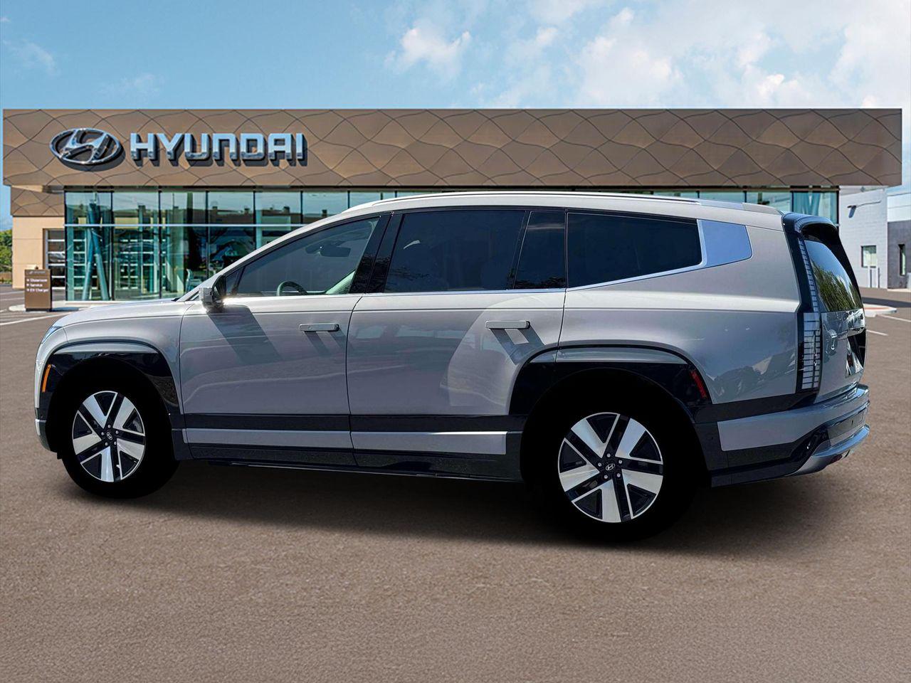 2026 Hyundai Ioniq SEL photo 3