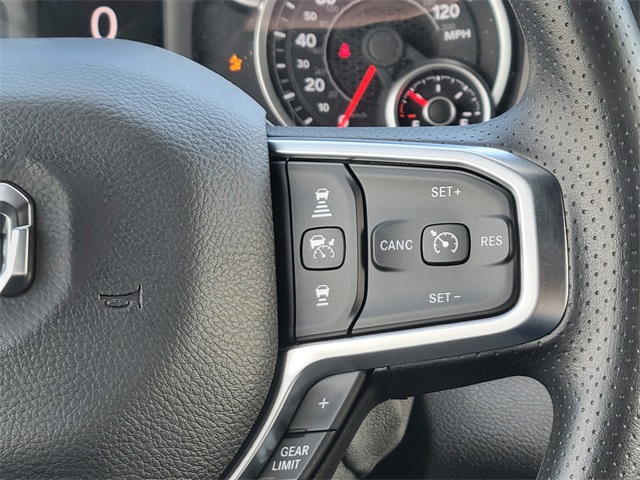 2025 Ram 2500 Tradesman photo 28