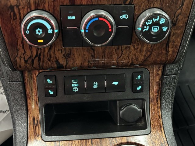 2014 Chevrolet Traverse 1LT photo 25
