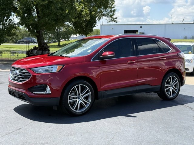 2021 Ford Edge Titanium photo 3
