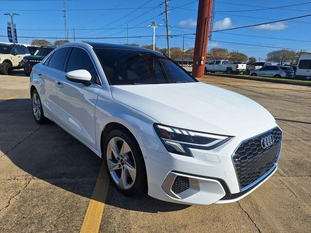 2023 Audi A3 Premium Plus photo 4