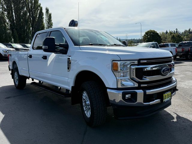 2021 Ford F-350 XLT photo 2