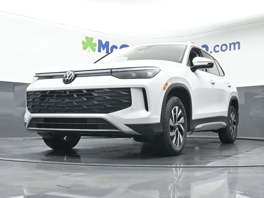 2025 Volkswagen Tiguan S photo 4