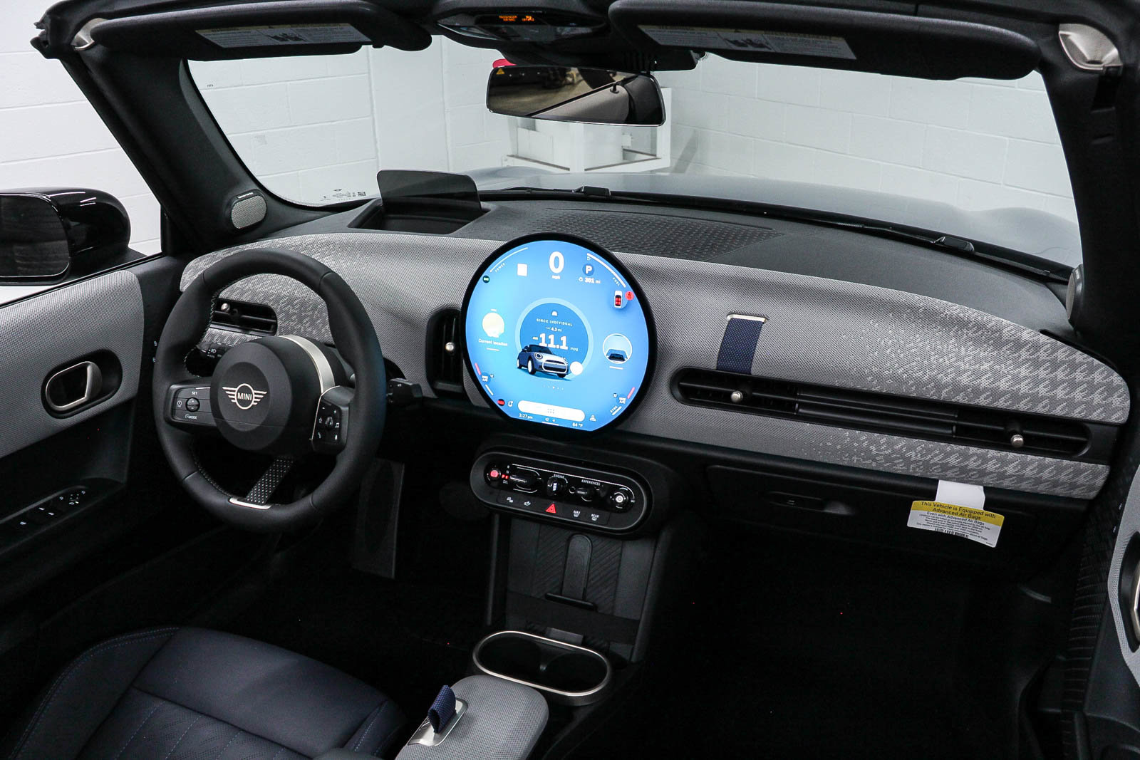 2026 Mini Cooper Convertible Iconic photo 17