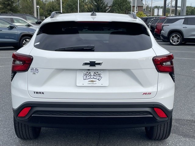 2025 Chevrolet Trax photo 6
