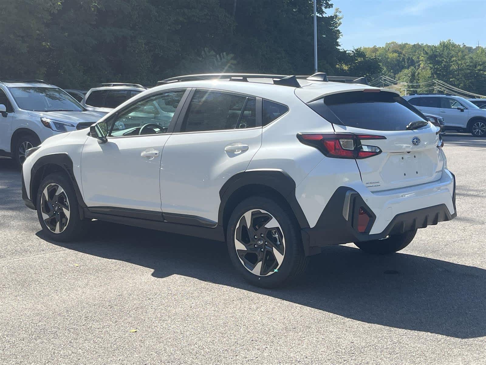 2025 Subaru Crosstrek Limited photo 3