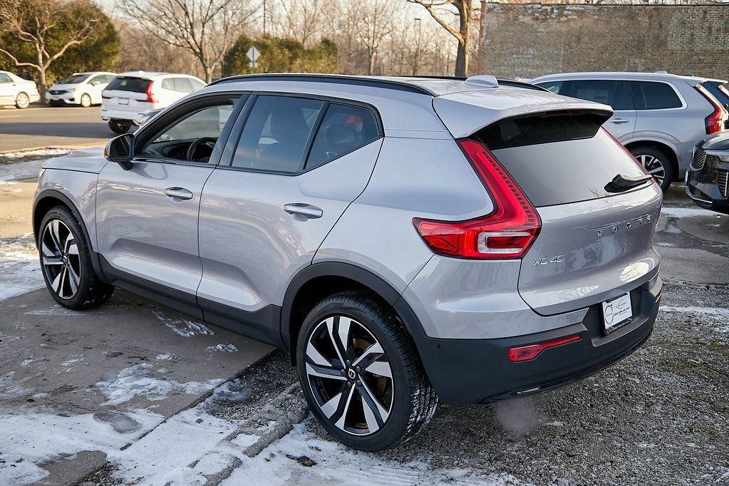2026 VOLVO XC40 - Image 6
