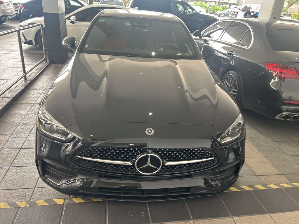 2022 Mercedes Benz C 300 photo 2