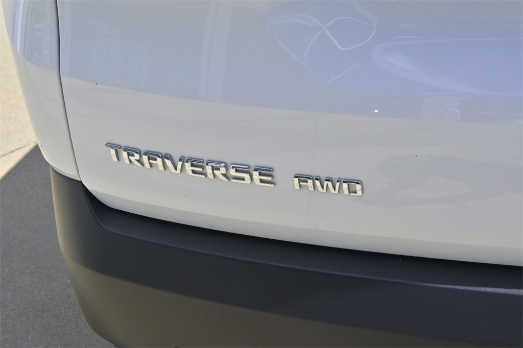 2023 Chevrolet Traverse Leather photo 4