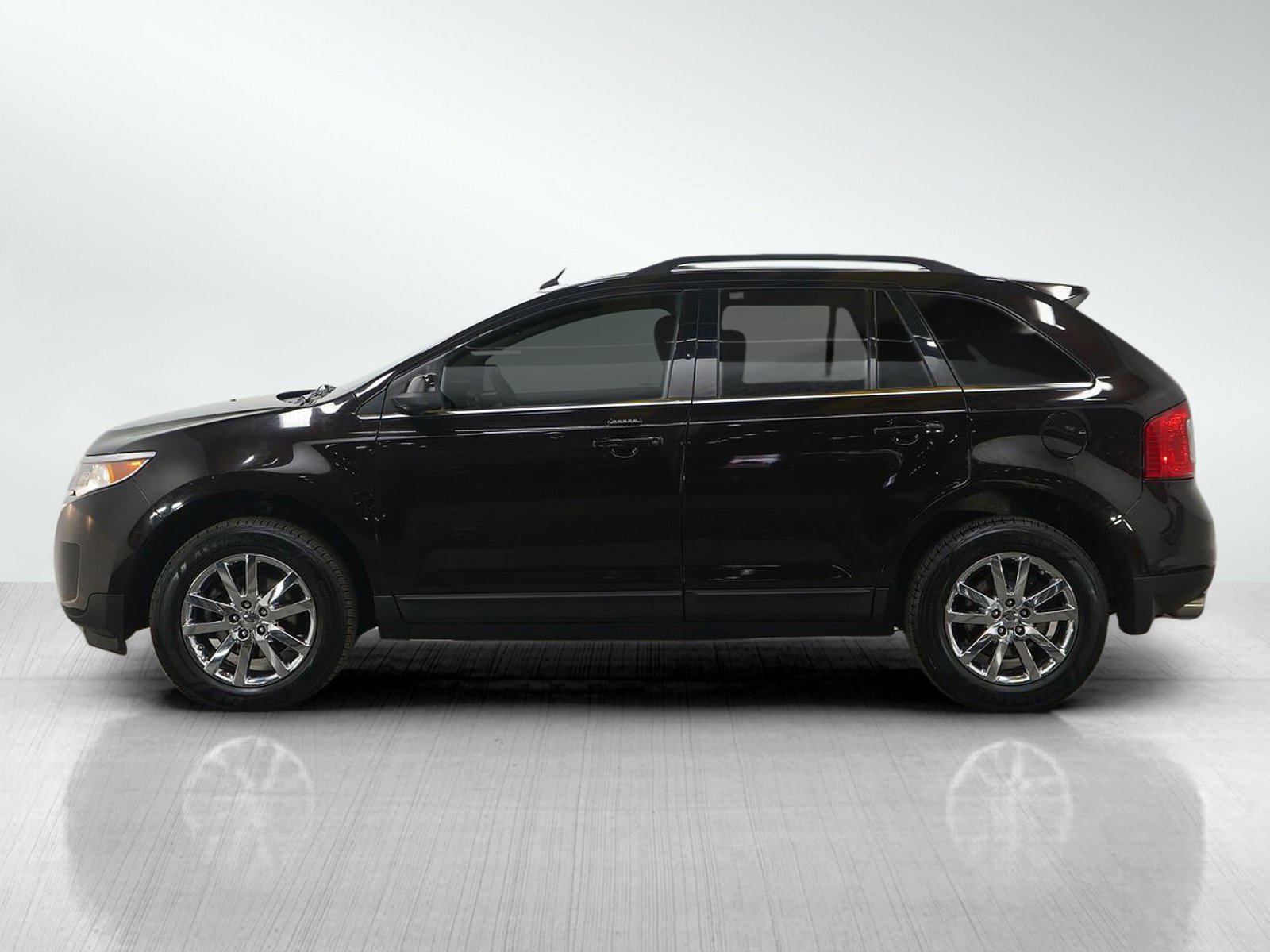 Used 2013 Ford Edge Limited with VIN 2FMDK4KC9DBA60126 for sale in Burnsville, Minnesota