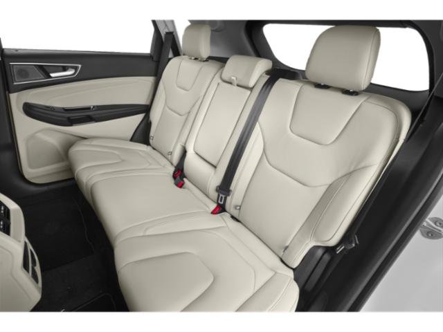 2019 Ford Edge Titanium photo 16