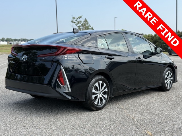 2021 Toyota Prius Prime LE photo 6