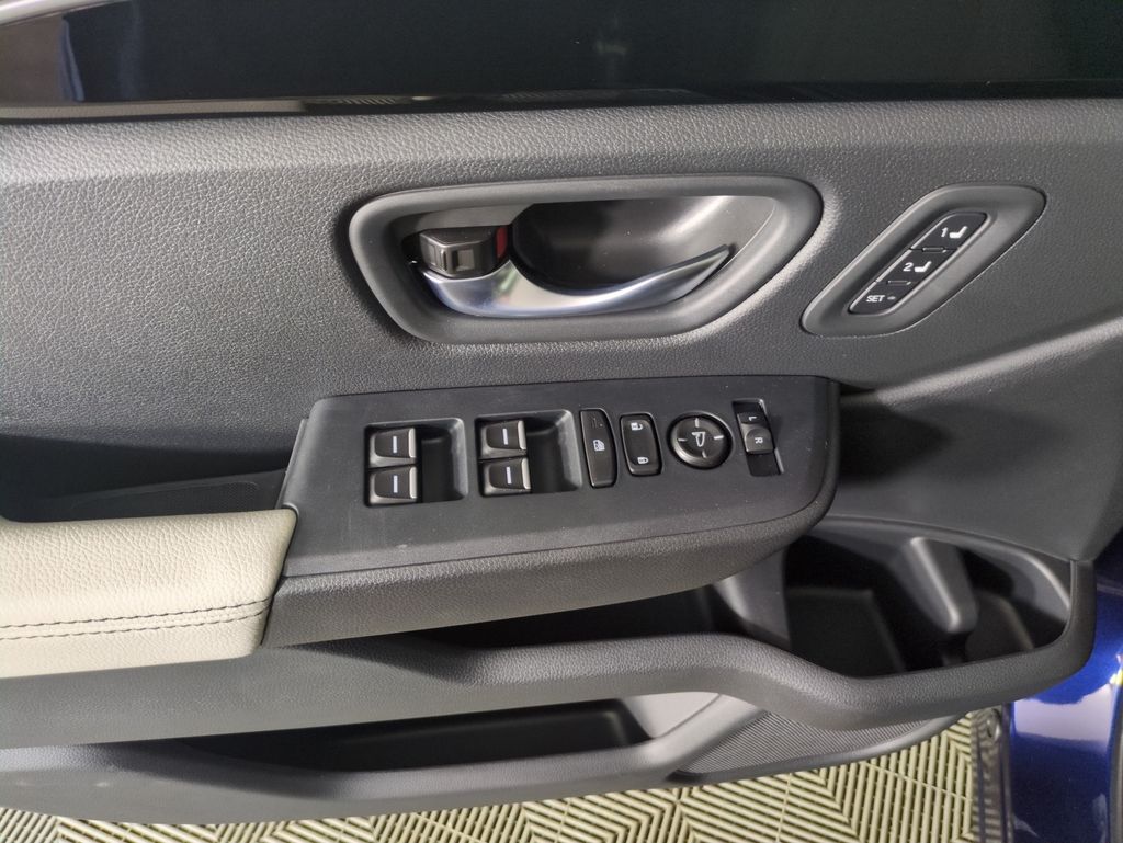 2026 Honda Passport photo 7