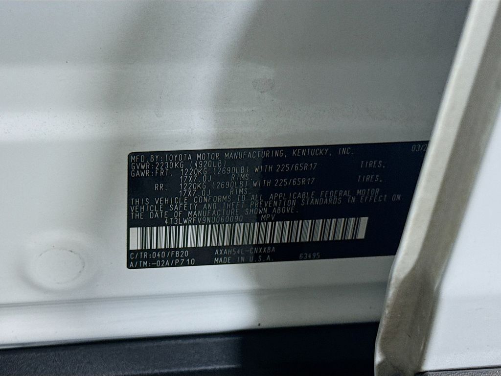 2022 Toyota RAV4 Hybrid LE photo 30