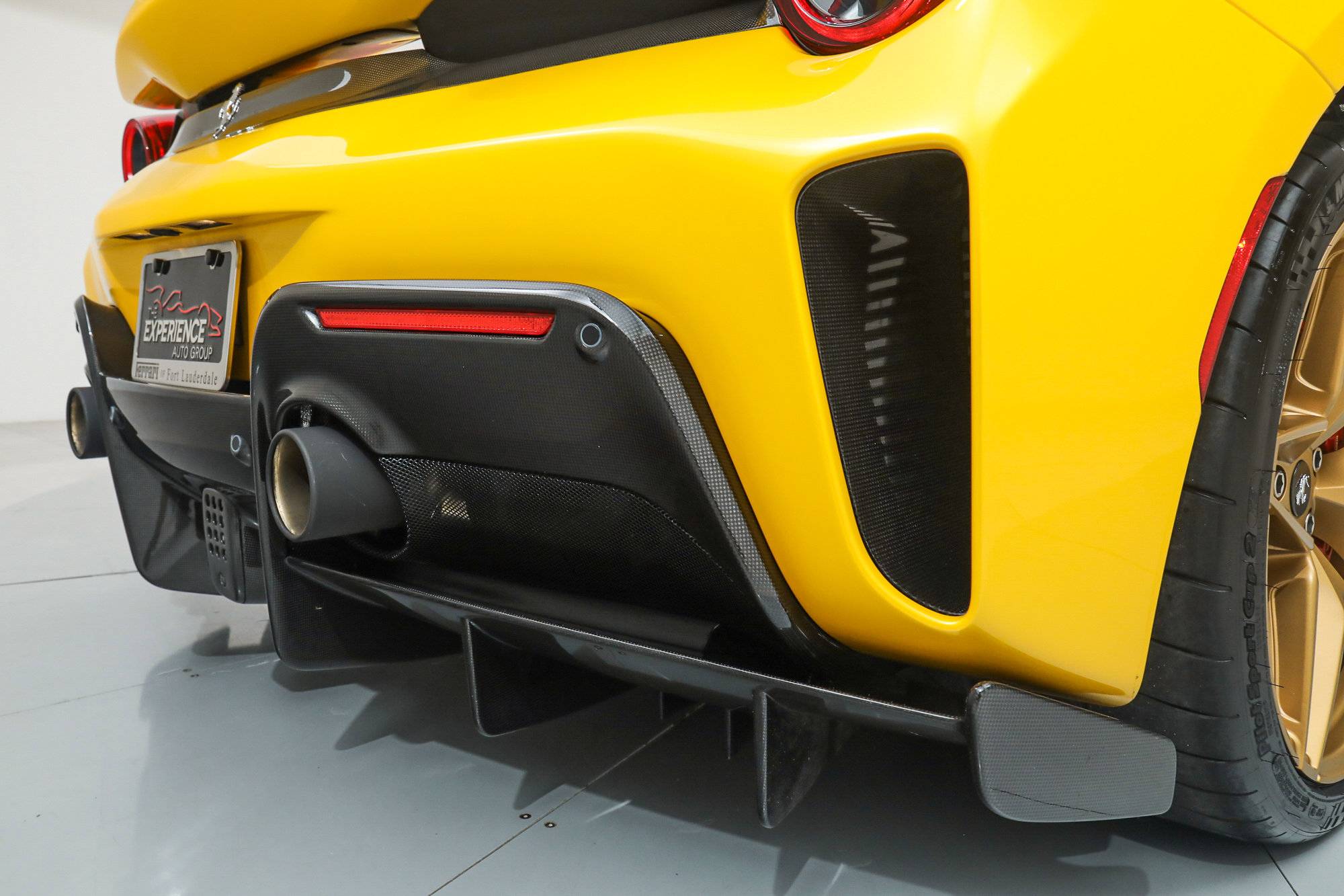 2020 Ferrari 488 Pista Spider photo 20