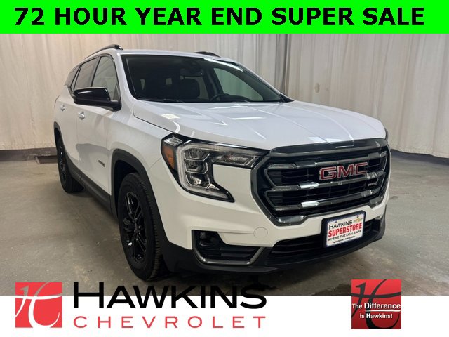 2024 GMC Terrain AT4's photo