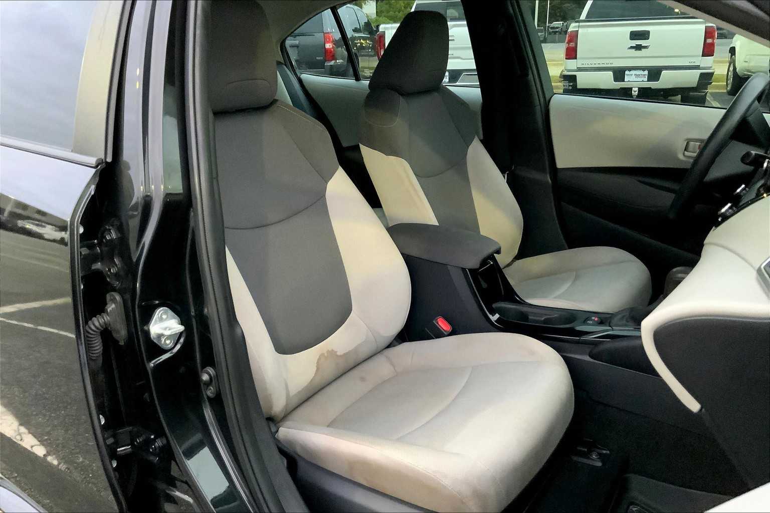 2022 Toyota Corolla L photo 8