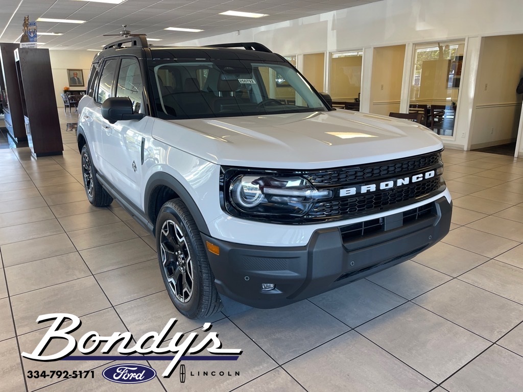 2025 Ford Bronco Sport Outer Banks's photo