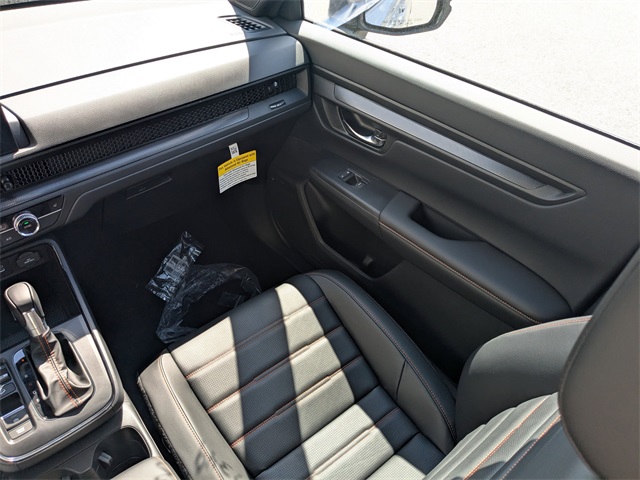 2026 Honda CR-V Hybrid Sport-L photo 14
