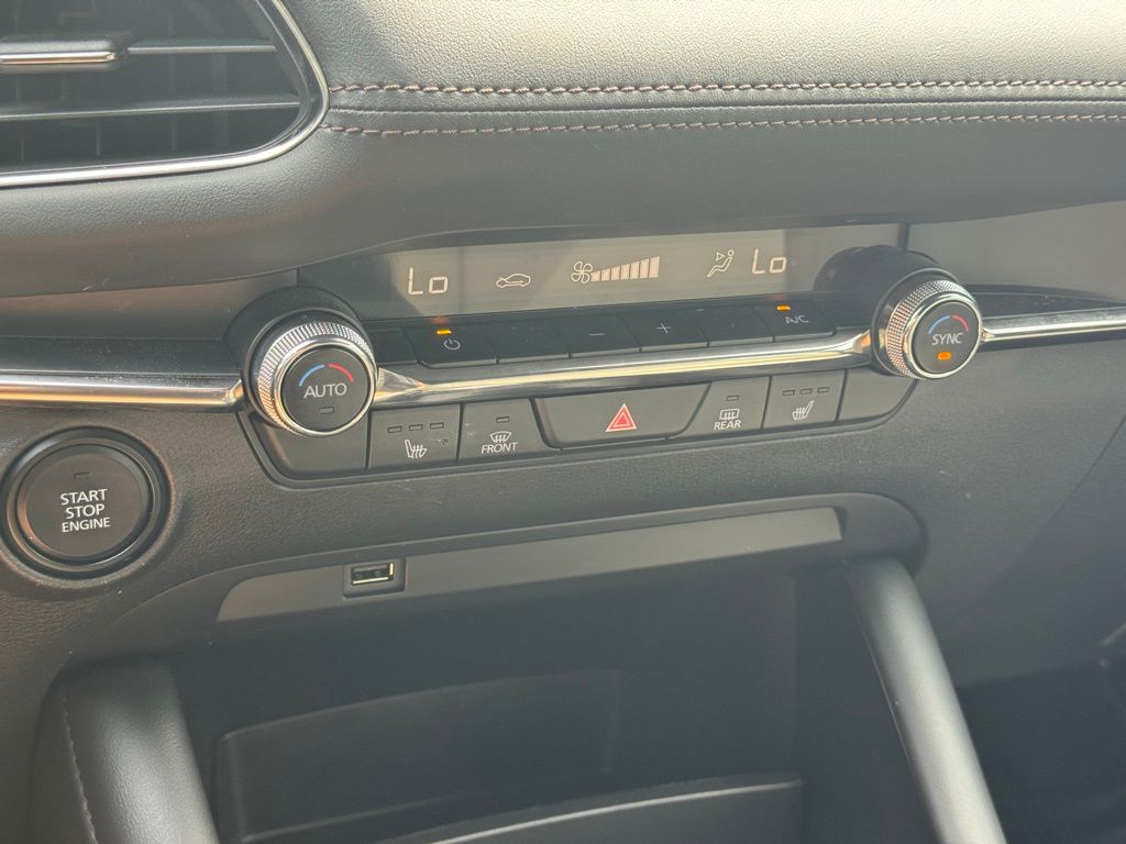 2019 Mazda Mazda3 Preferred photo 30