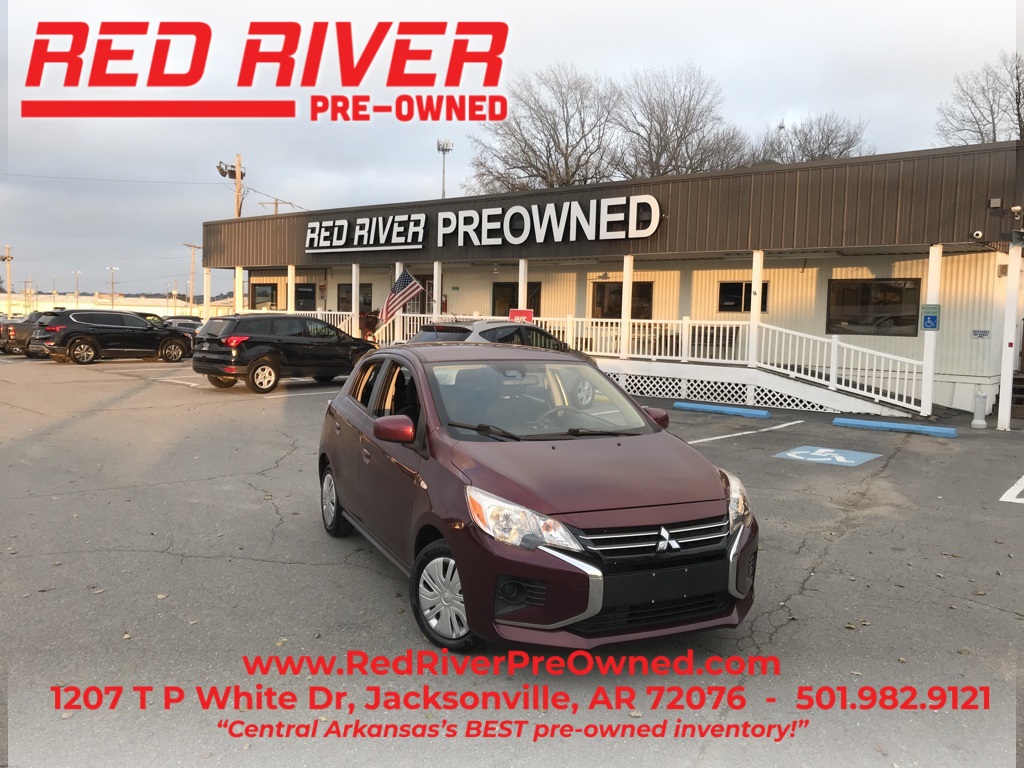 2022 Mitsubishi Mirage ES's photo