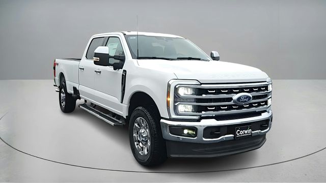 2026 Ford F-350 Super Duty Lariat's photo
