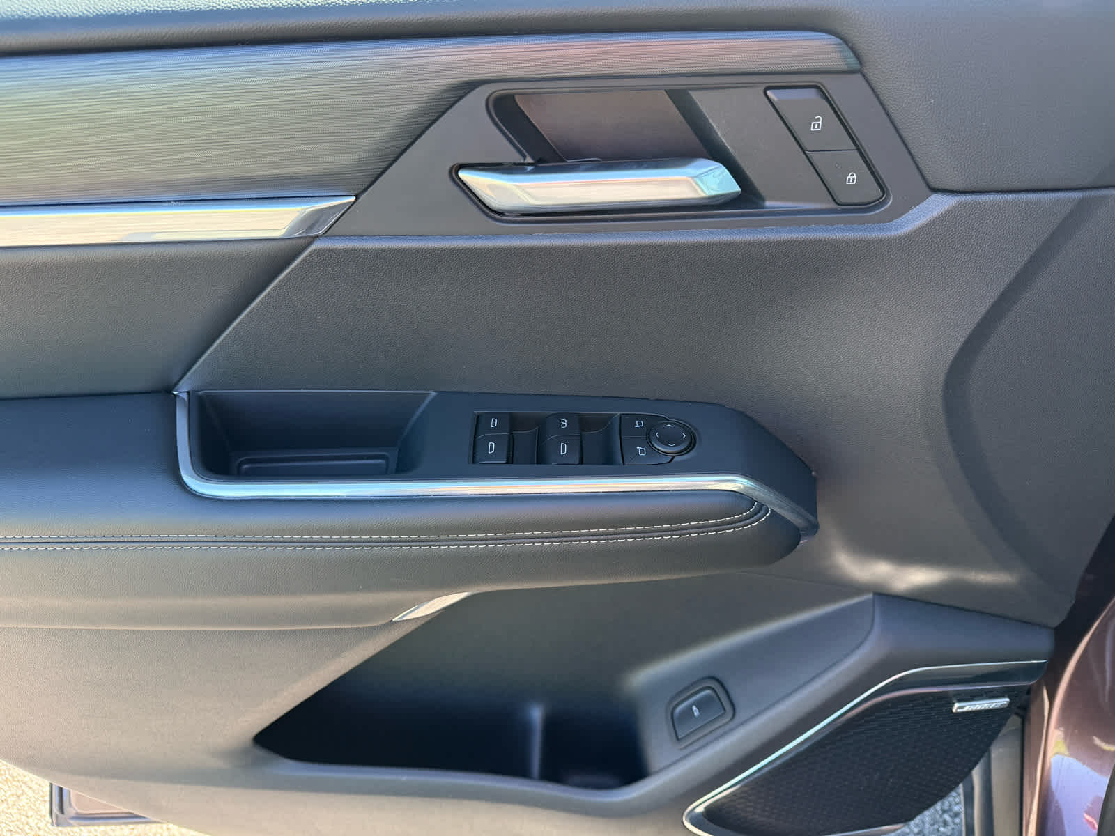 2025 Gmc Acadia Elevation photo 25