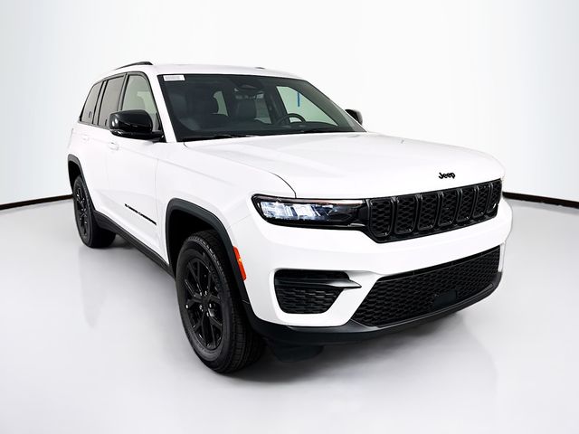 2025 Jeep Grand Cherokee Altitude's photo