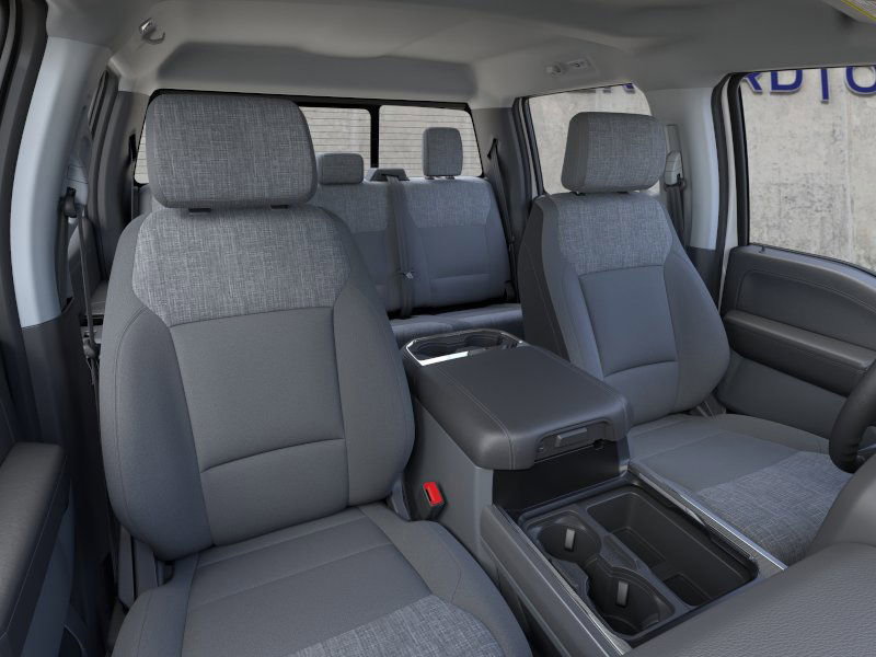 2026 Ford F-350 photo 2