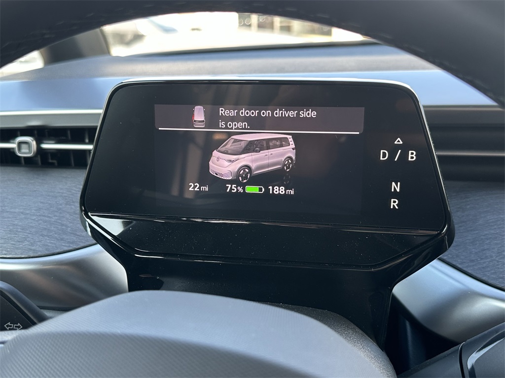 2025 Volkswagen ID. Buzz Pro S photo 18