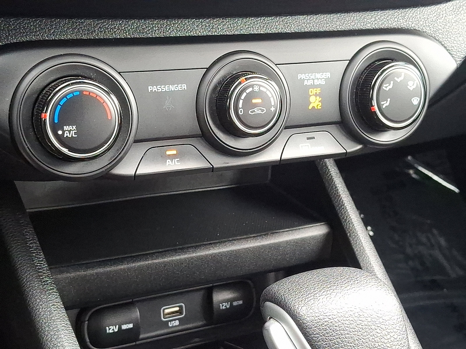 2023 Kia Forte LXS photo 14
