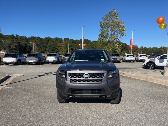 2026 Nissan Frontier Crew Cab SV photo 2