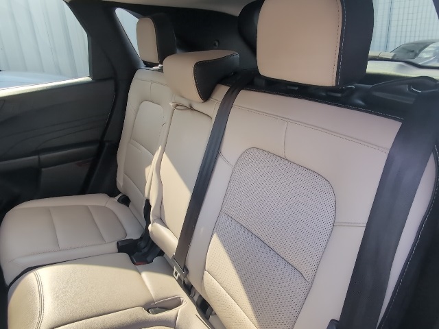 2022 Ford Escape Hybrid SEL photo 35
