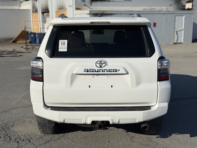 2016 Toyota 4Runner SR5 Premium photo 7