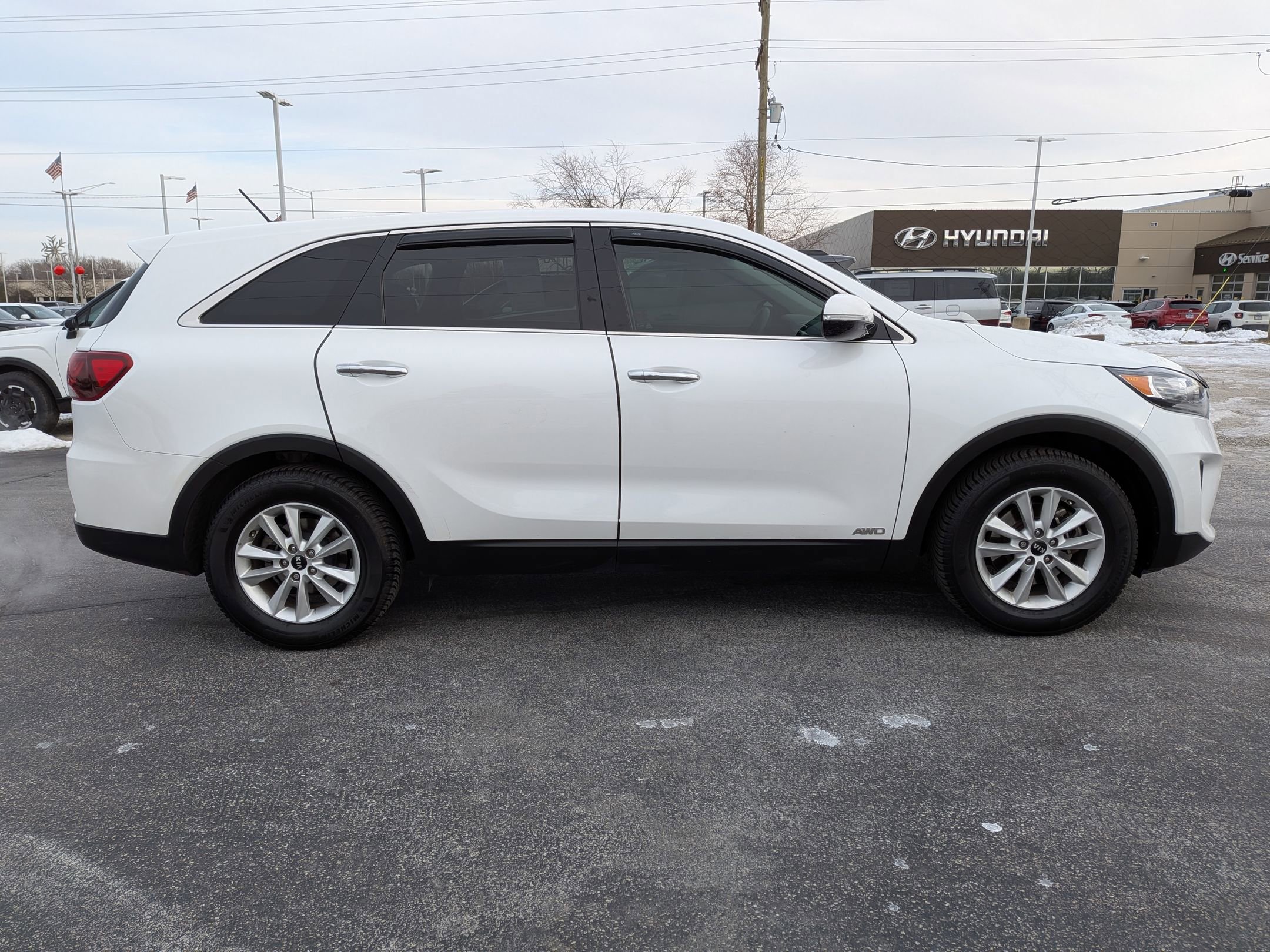 Used 2019 Kia Sorento LX with VIN 5XYPGDA54KG559771 for sale in Tinley Park, IL