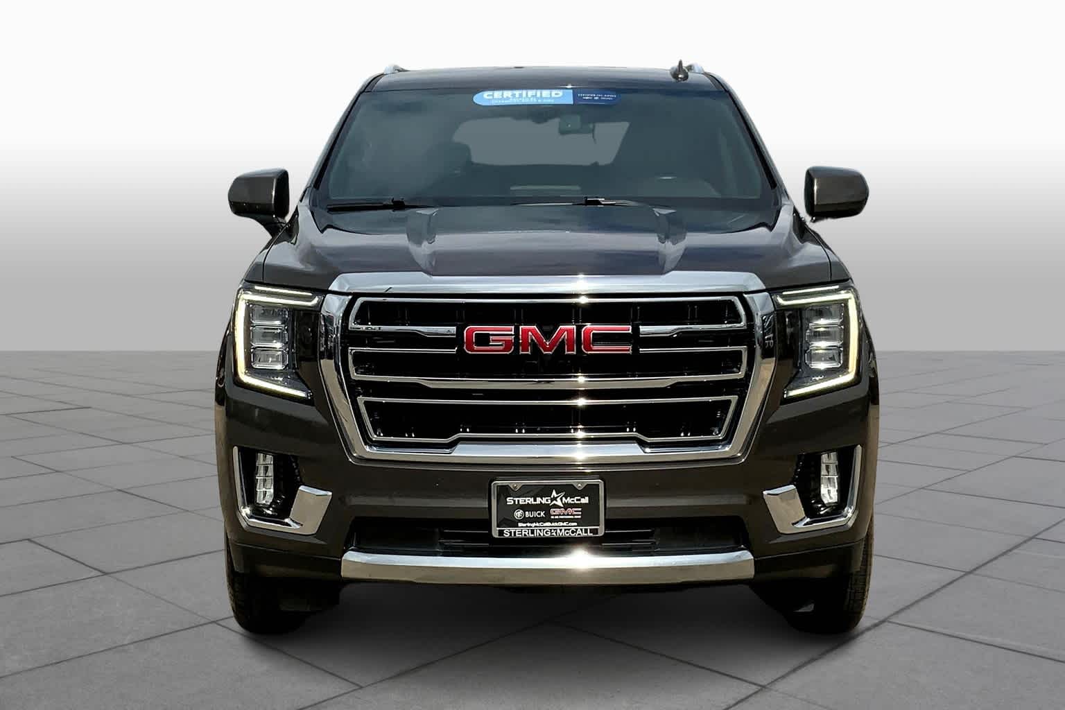 2021 Gmc Yukon SLT photo 3