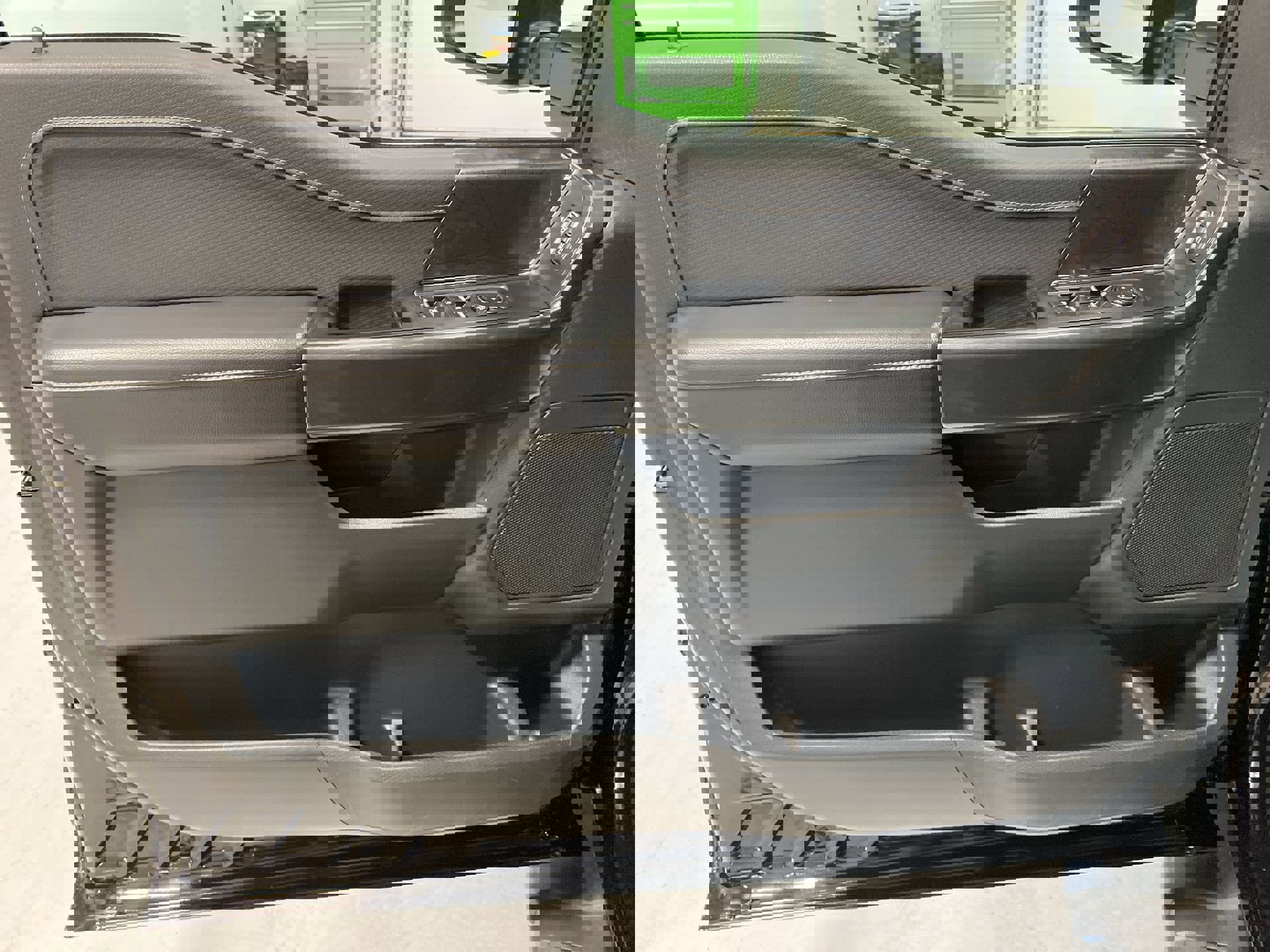 2021 Ford F-150 XL photo 22