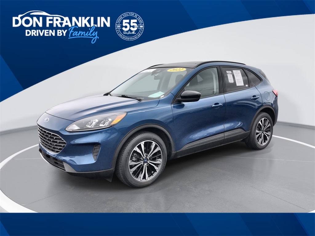 2022 Ford Escape SE's photo