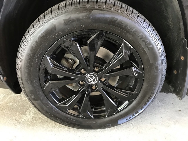 2022 Toyota RAV4 Hybrid SE photo 10