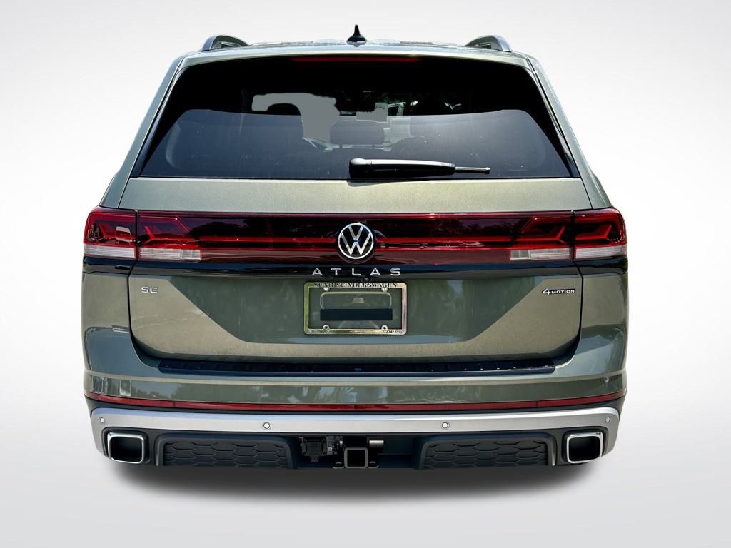 2025 Volkswagen Atlas Peak Edition SE photo 4