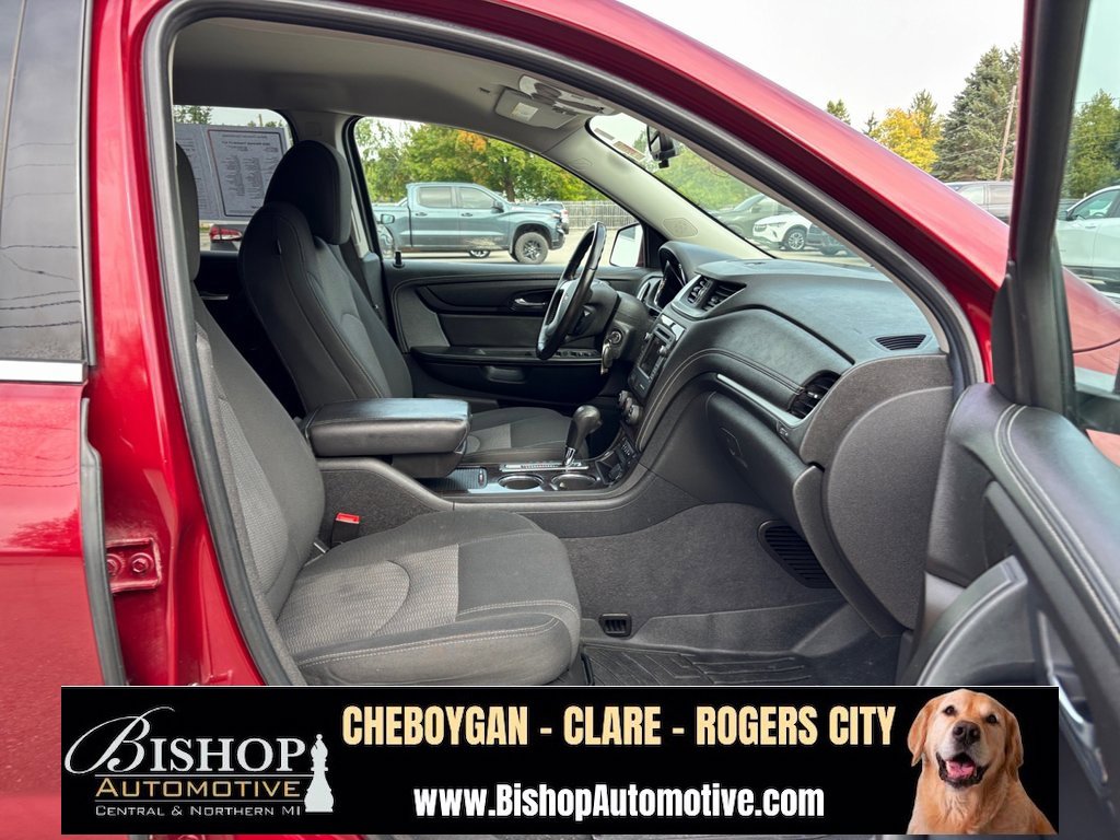 2016 Chevrolet Traverse 1LT photo 19