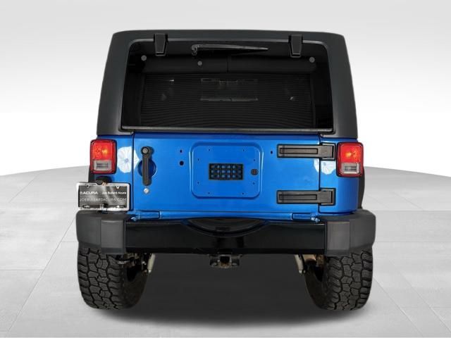2014 Jeep Wrangler Sahara Altitude photo 5